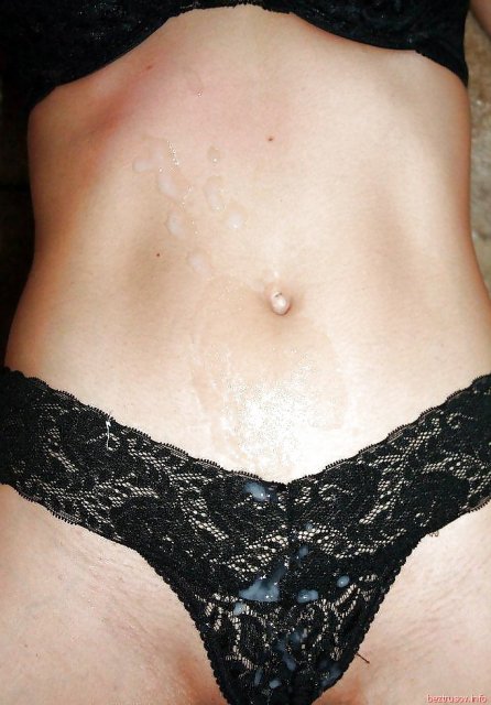 Сперма на лице у русской блондинки после жаркого секса Сперма на лице у русской блондинки после жаркого секса